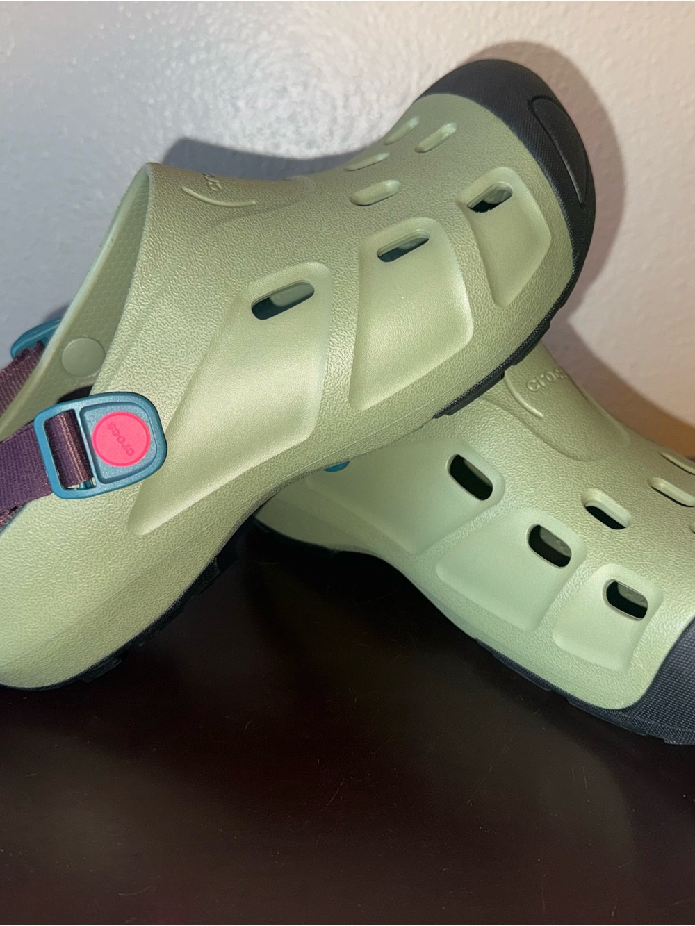 CROCS Quick Trail Clogs, Unisex men’s 10, women’s 12